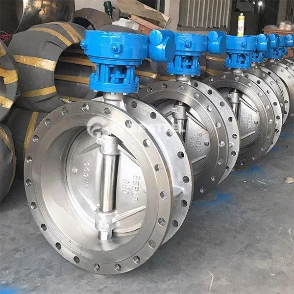 Prírubový trojitý posunový motýľový ventil